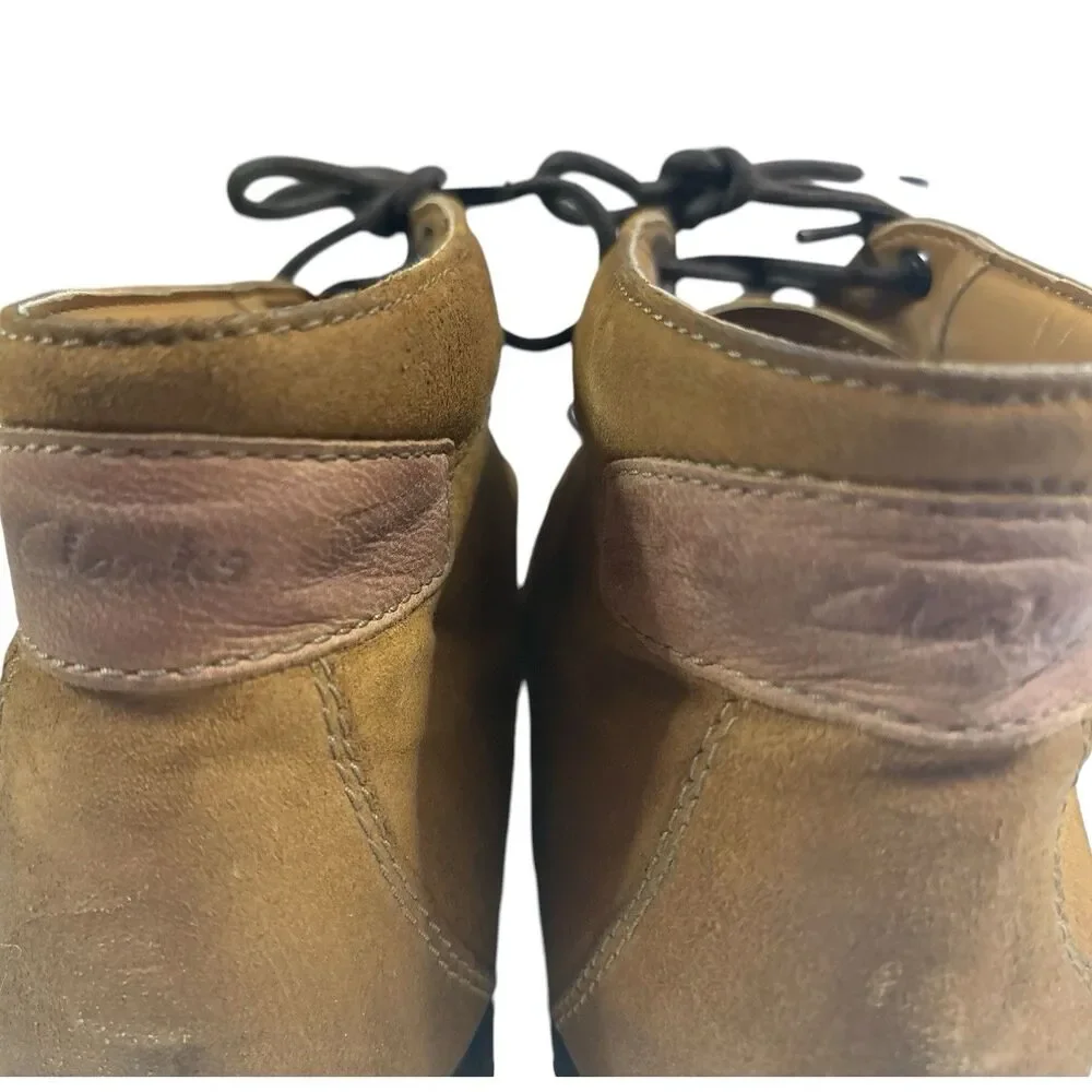 Clarks Men’s Brown Suede Cap Toe Chukka Ankle Boots Lace Up Size 12 M Casual